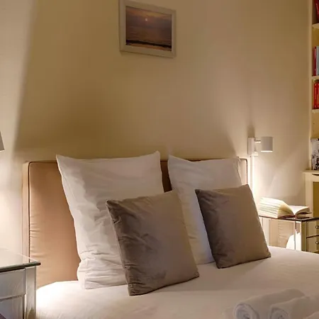 La Normande - One Bedroom شقة *